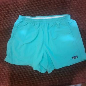 Patagonia baggies 5”